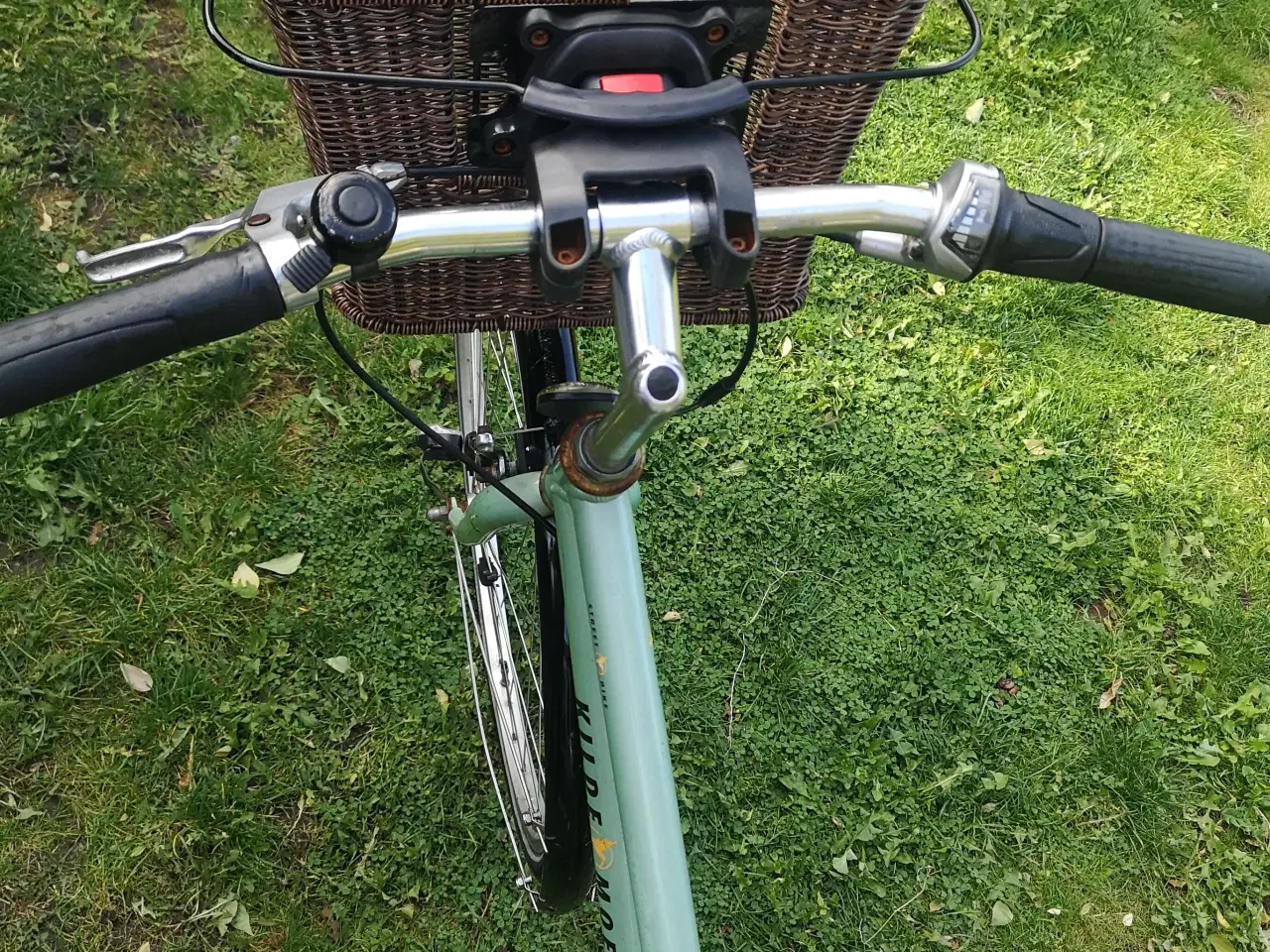 Billede 4 - KILDEMOES SREET 28"  53cm højt 7 gear.  Ny dæk. Lø