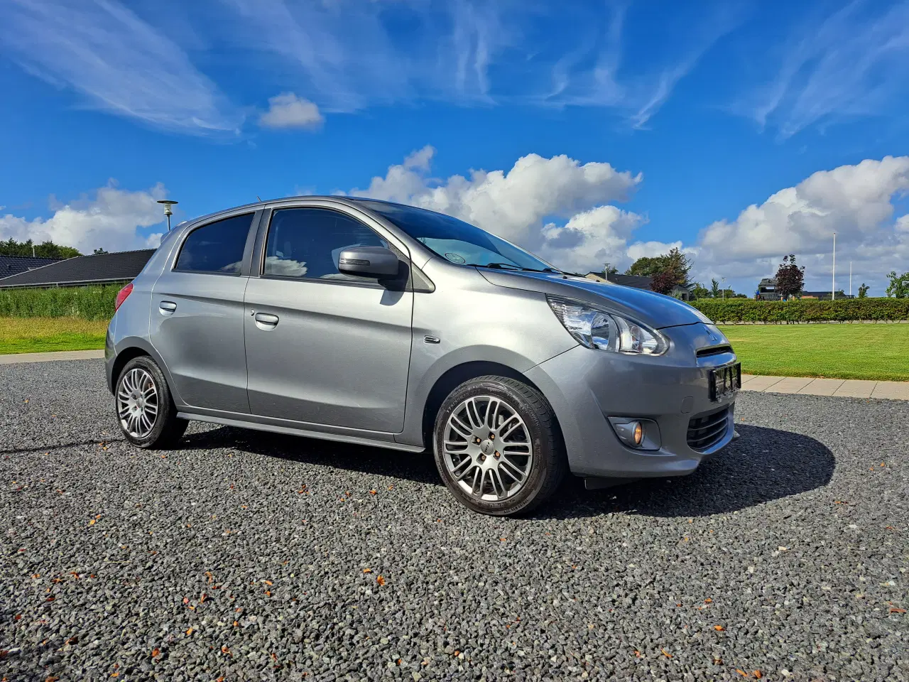 Billede 2 - Rigtig fin Mitsubishi space star 