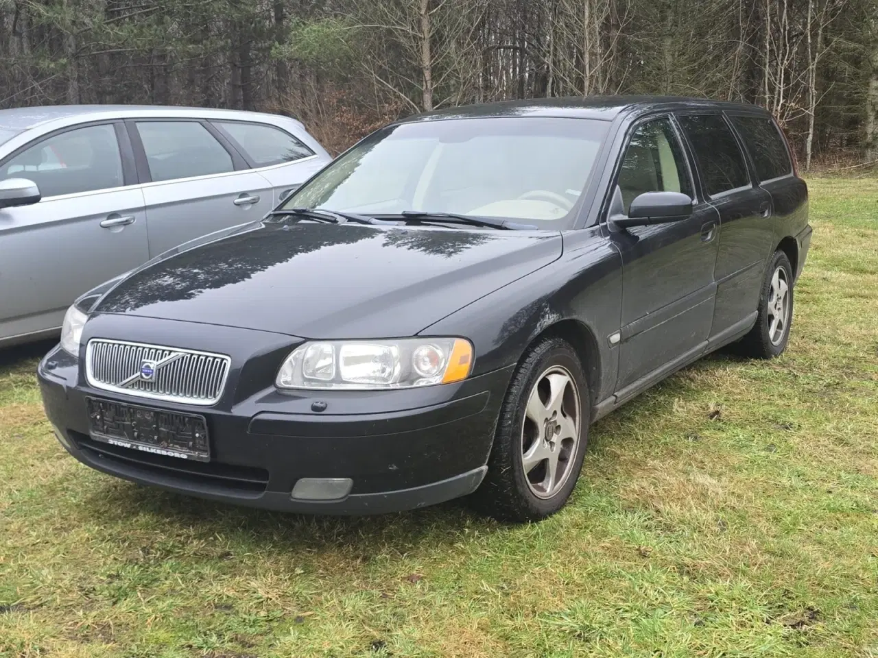 Billede 1 - Volvo V70 2,4 170 Momentum aut.