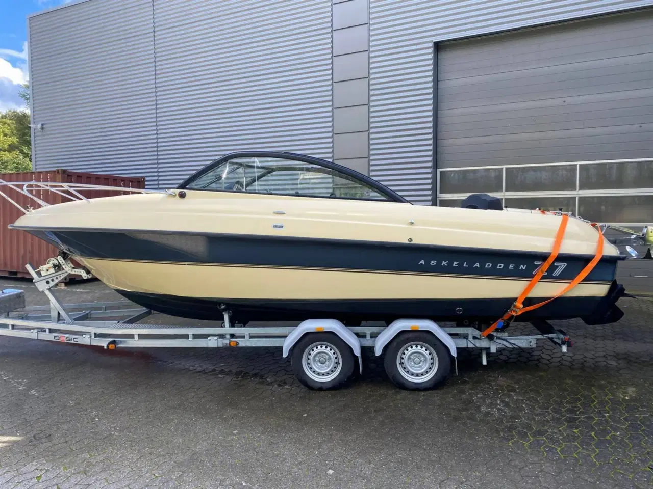 Billede 1 - Askeladden Z7 - Cummins 200 HK Diesel/Udstyr