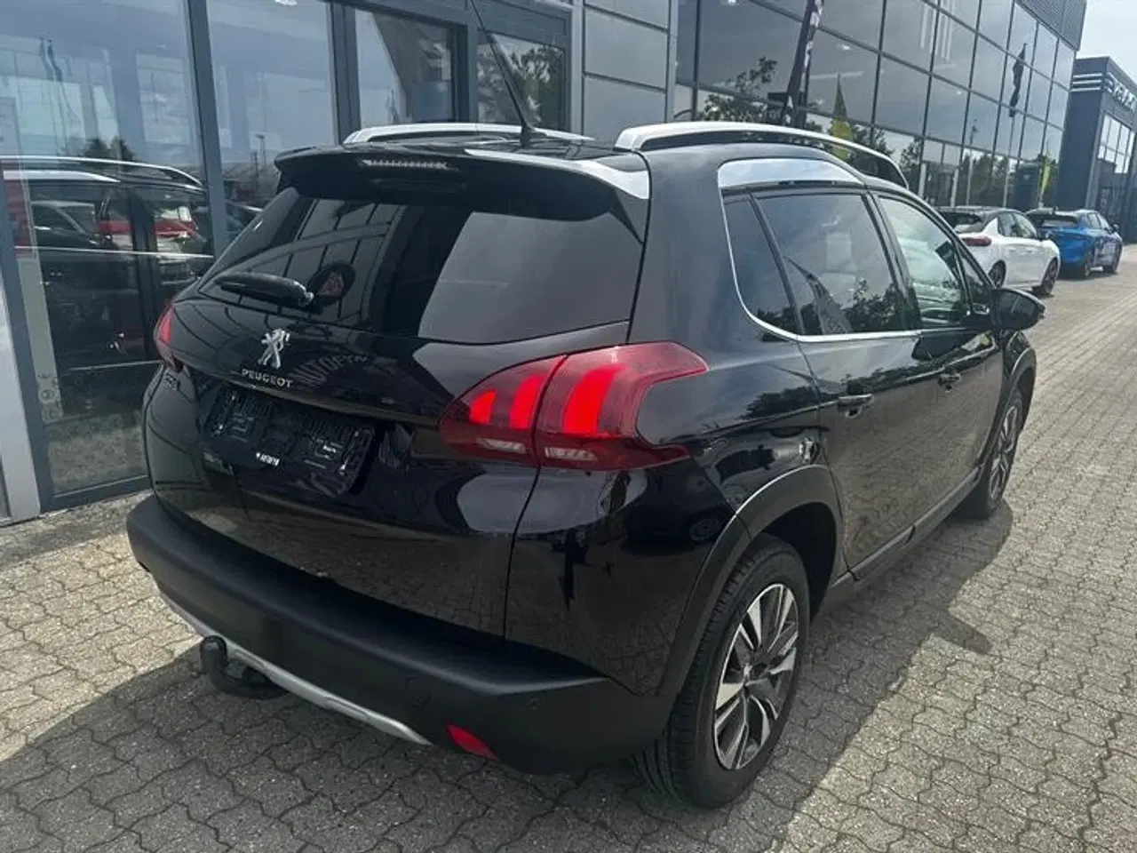 Billede 7 - Peugeot 2008 1,2 e-THP 110 Selection Sky