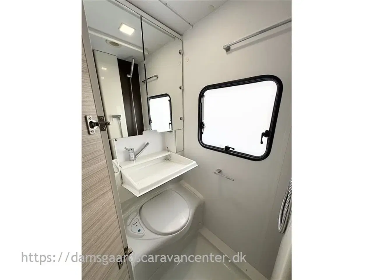 Billede 19 - 2021 - Adria Altea 542 PH   Queensbed-Gulvtemp.-Mover-Telt