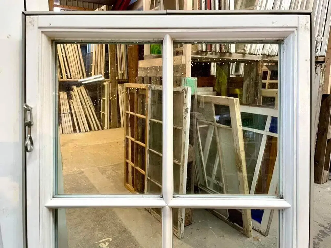 Billede 5 - Velholdt 8-ruders vinduesramme m. termo