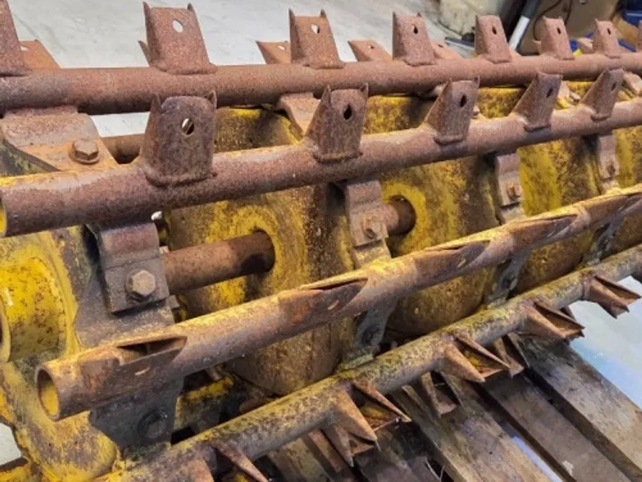 Billede 6 - New Holland TX68 Tærskecylinder 84004930