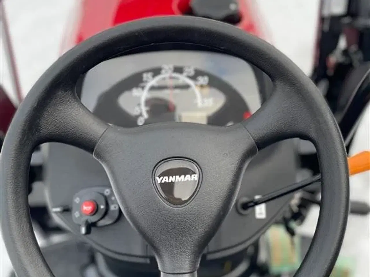 Billede 6 - Yanmar SA 424 M/ frontæsser