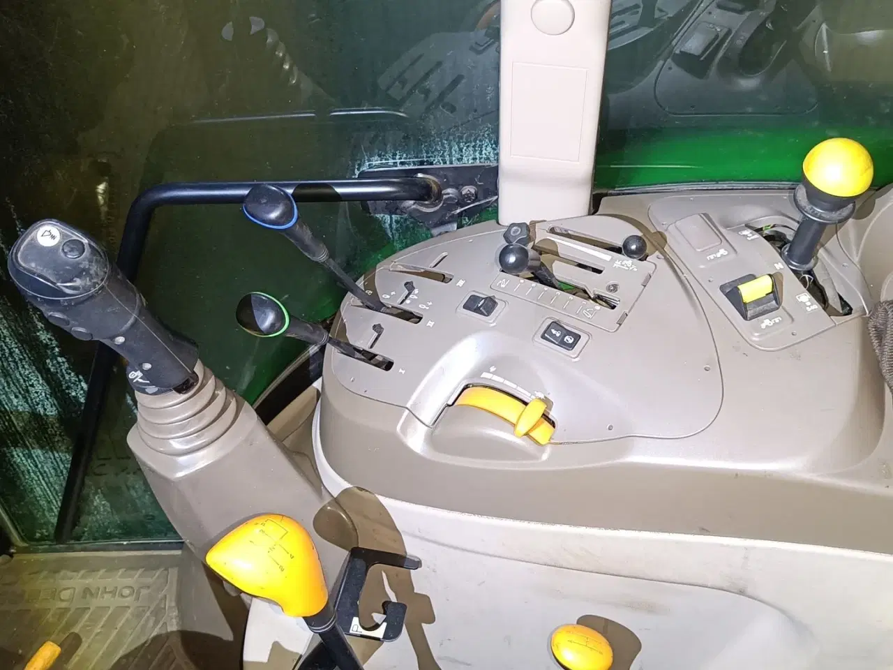 Billede 11 - John Deere 5070M med frontlæsser