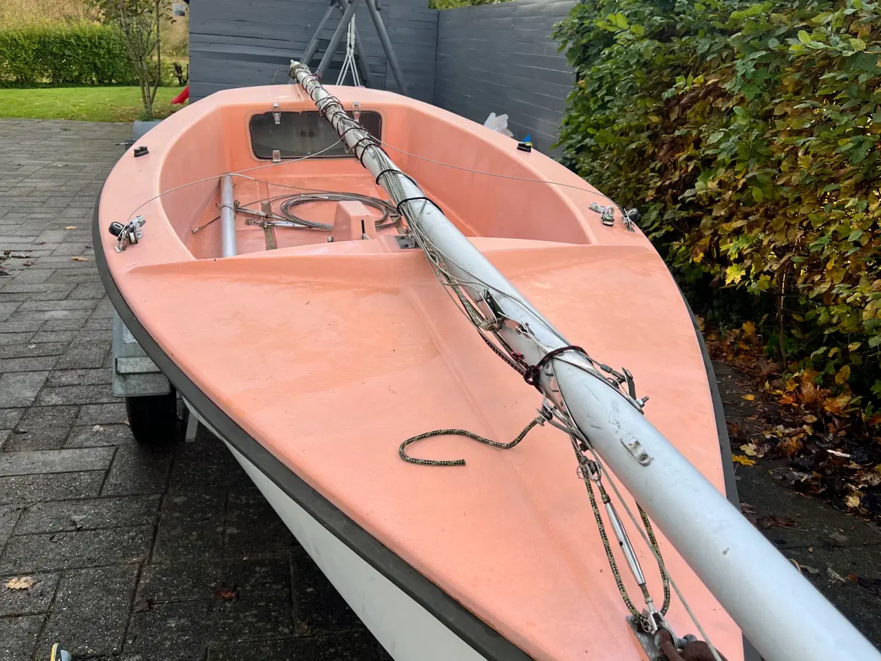 Billede 2 - Sejljolle + bådtrailer