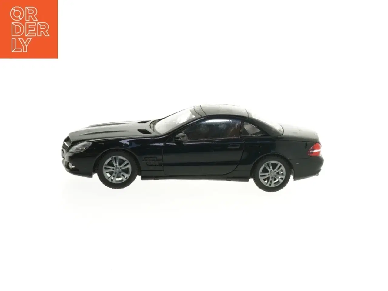 Billede 1 - Mercedes-Benz modelbil fra Mercedes-Benz (str. 26x10 cm)