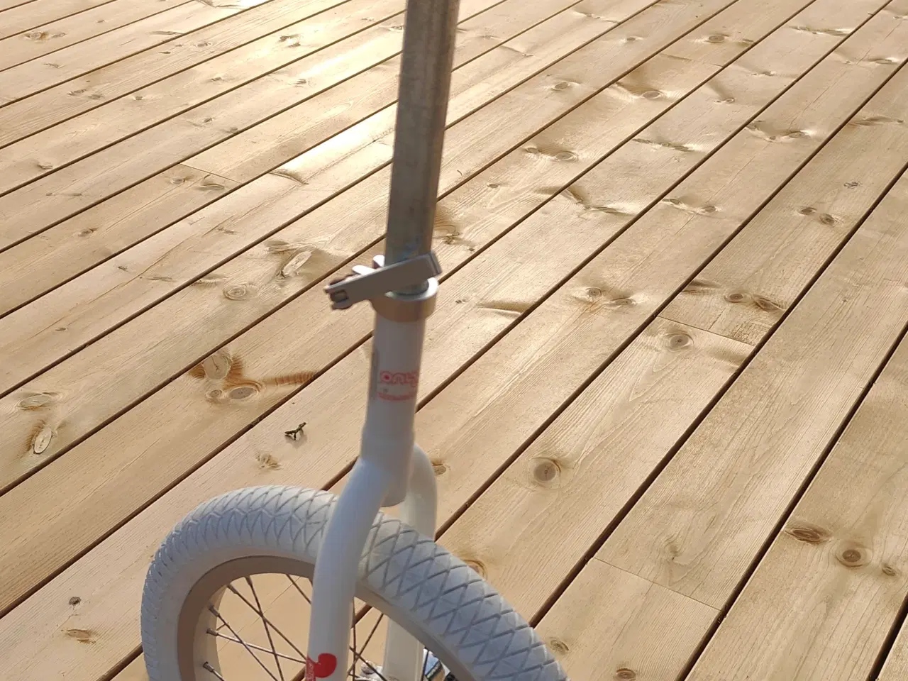 Billede 2 - Ethjulet cykel til barn