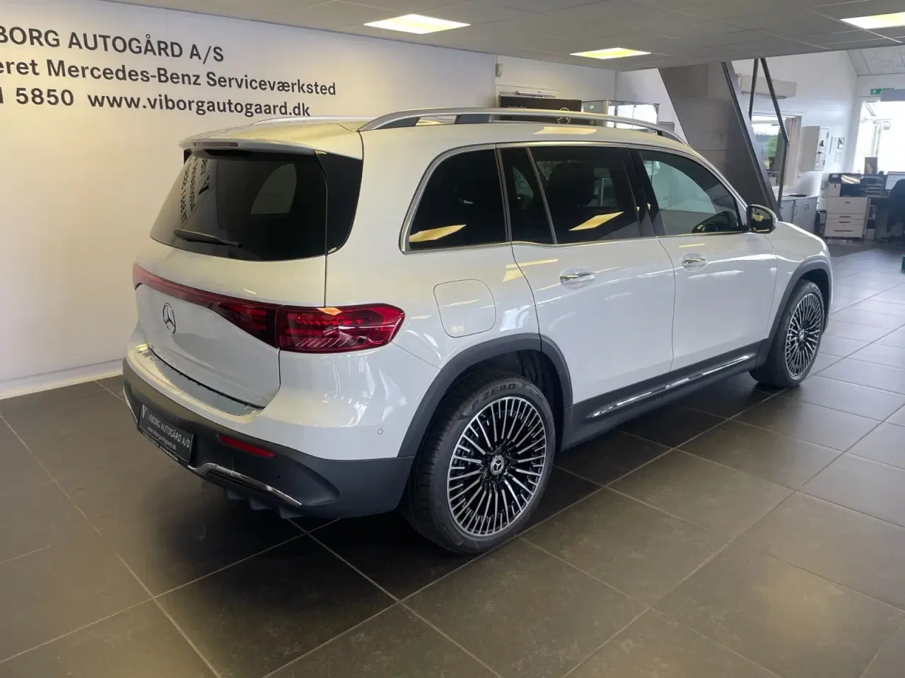 Billede 4 - Mercedes EQB250+  AMG Premium