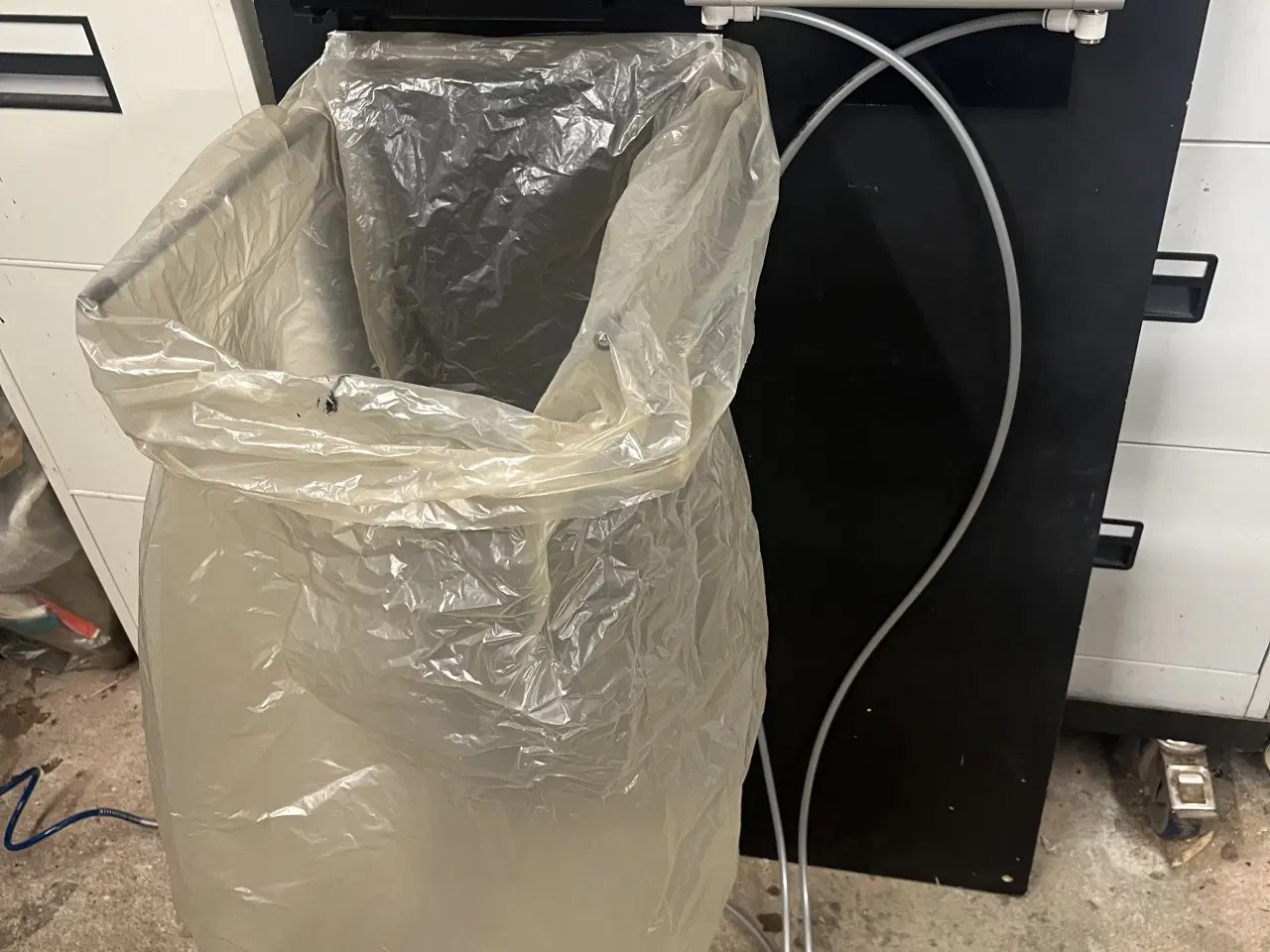 Billede 1 - Dåsepresser 0,33 + 0,5 L , Dåseknuser