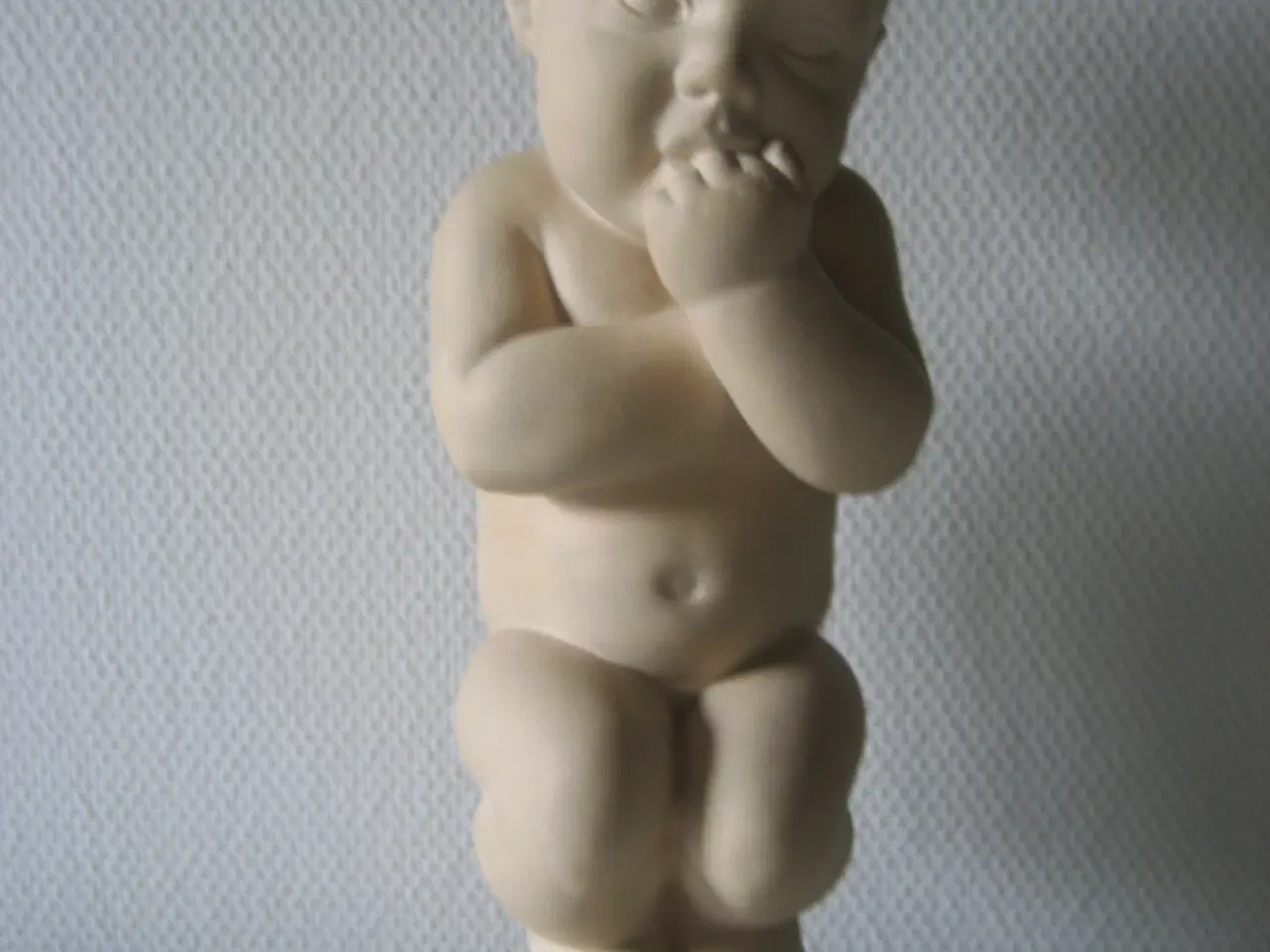 Billede 1 - Svend Lindhart figur af lille dreng