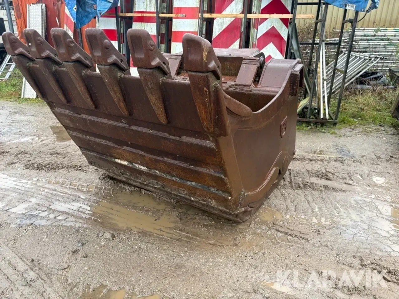 Billede 1 - Klapskovl Viby Jern