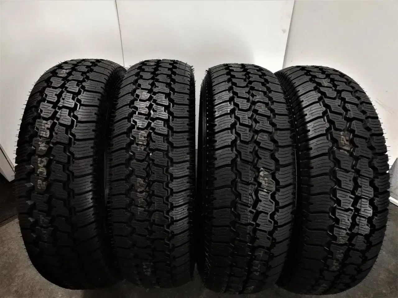 Billede 4 - Dæk: 31x10,50R15 109S 4x4 Nexen, Nye