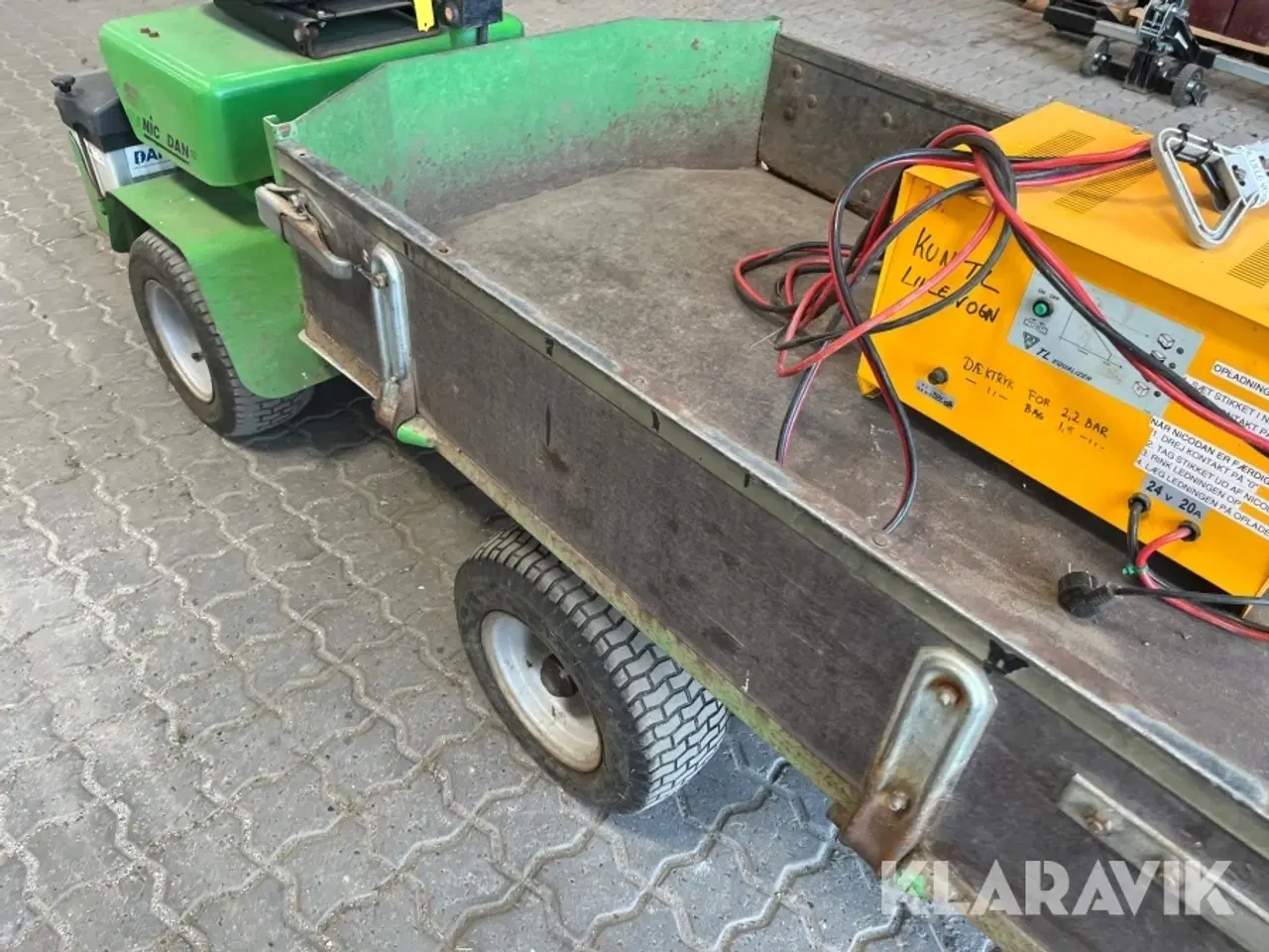 Billede 10 - Kirke truck Nicodan 450E