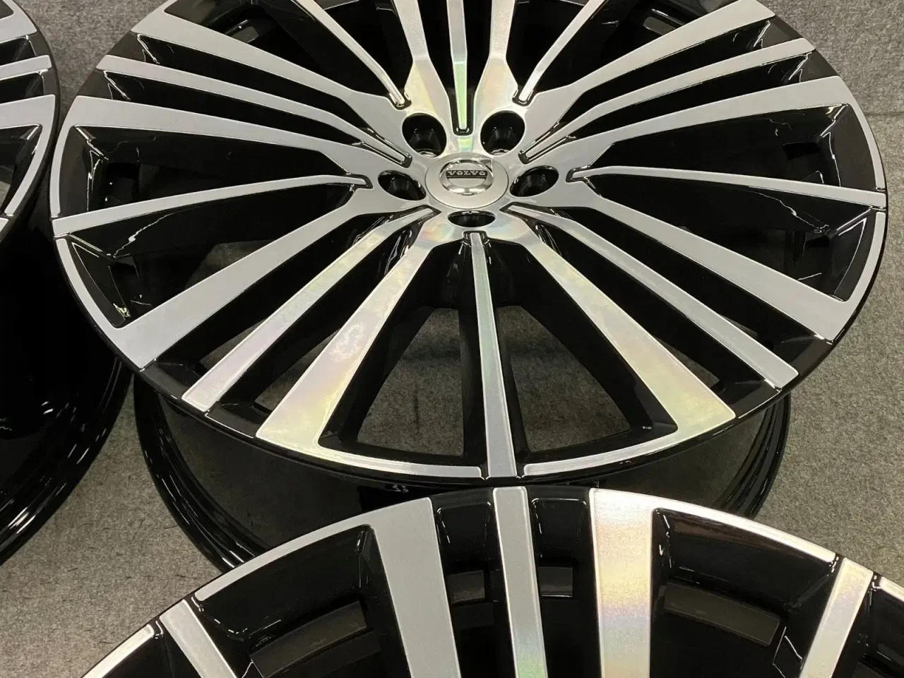 Billede 3 - ALUFÆLGE VOLVO XC90 22"