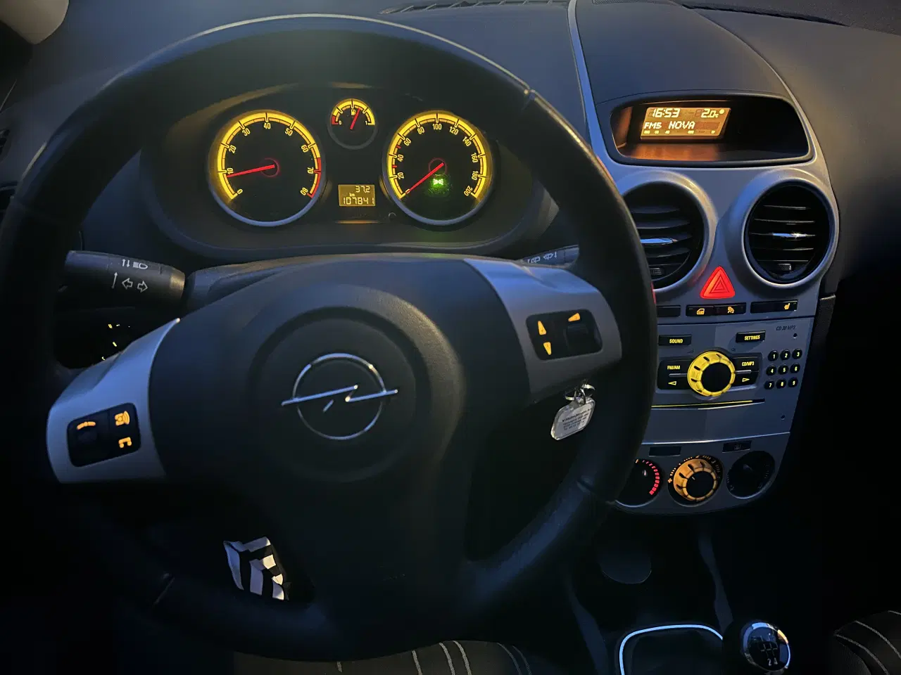 Billede 5 - Opel Corsa 1.4 90 hk - 107.800 km