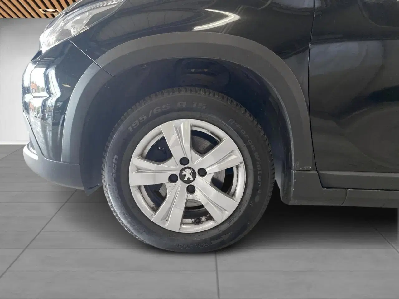 Billede 5 - Peugeot 2008 1,2 e-THP 110 Allure Sky
