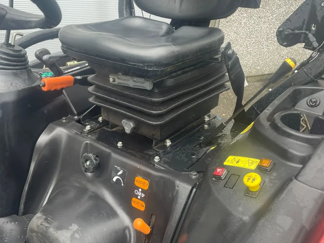 Billede 5 - Yanmar SA 221 med klippebord og frontlæsser