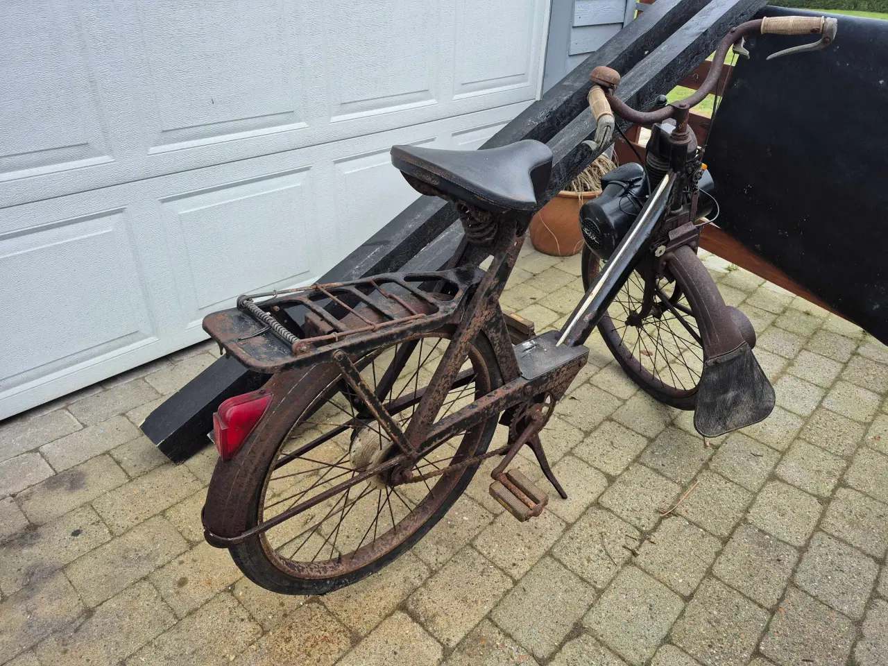 Billede 3 - Kører fint rundt. Med ikke noget tænding