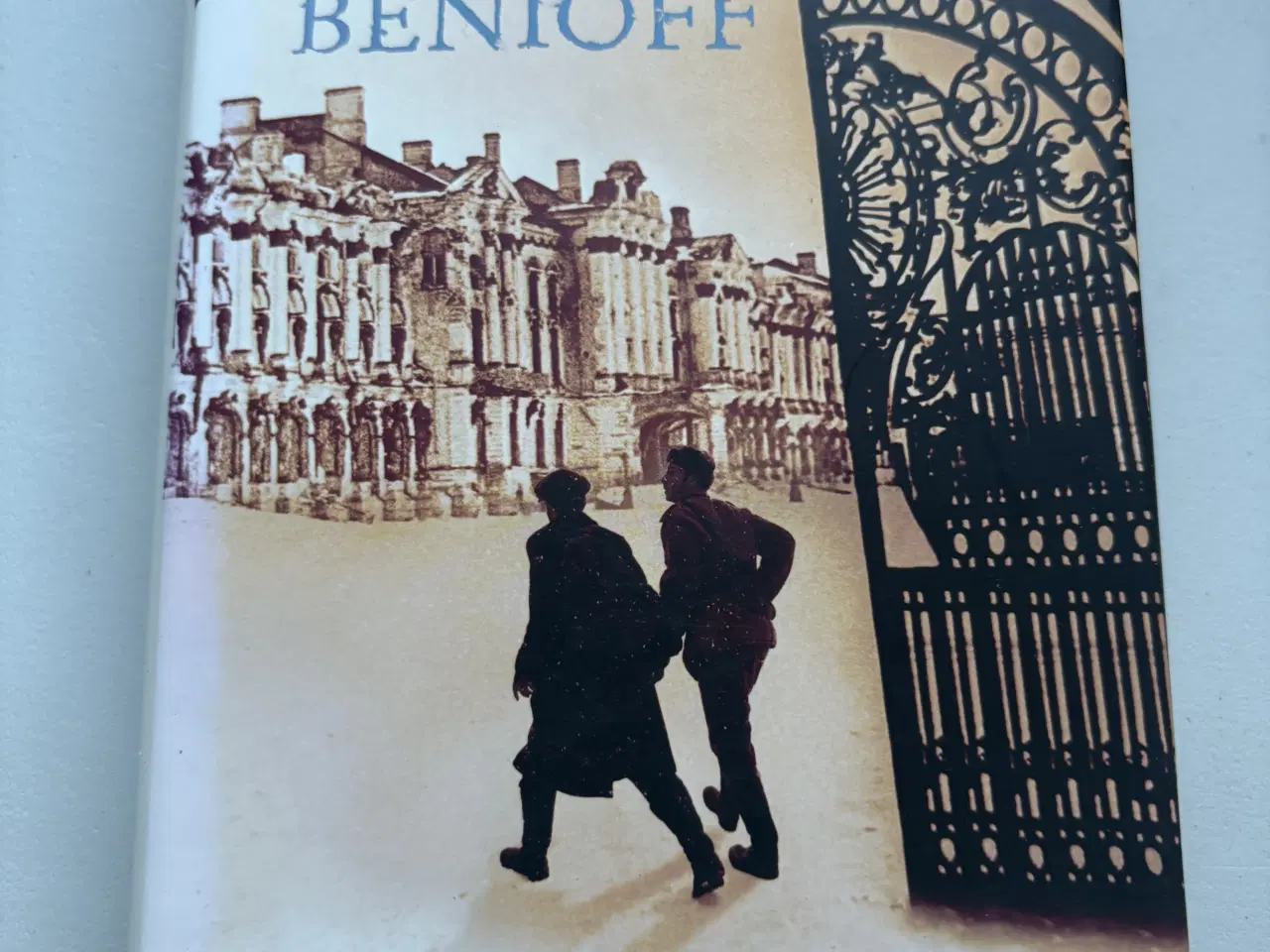 Billede 1 - Tyvenes by