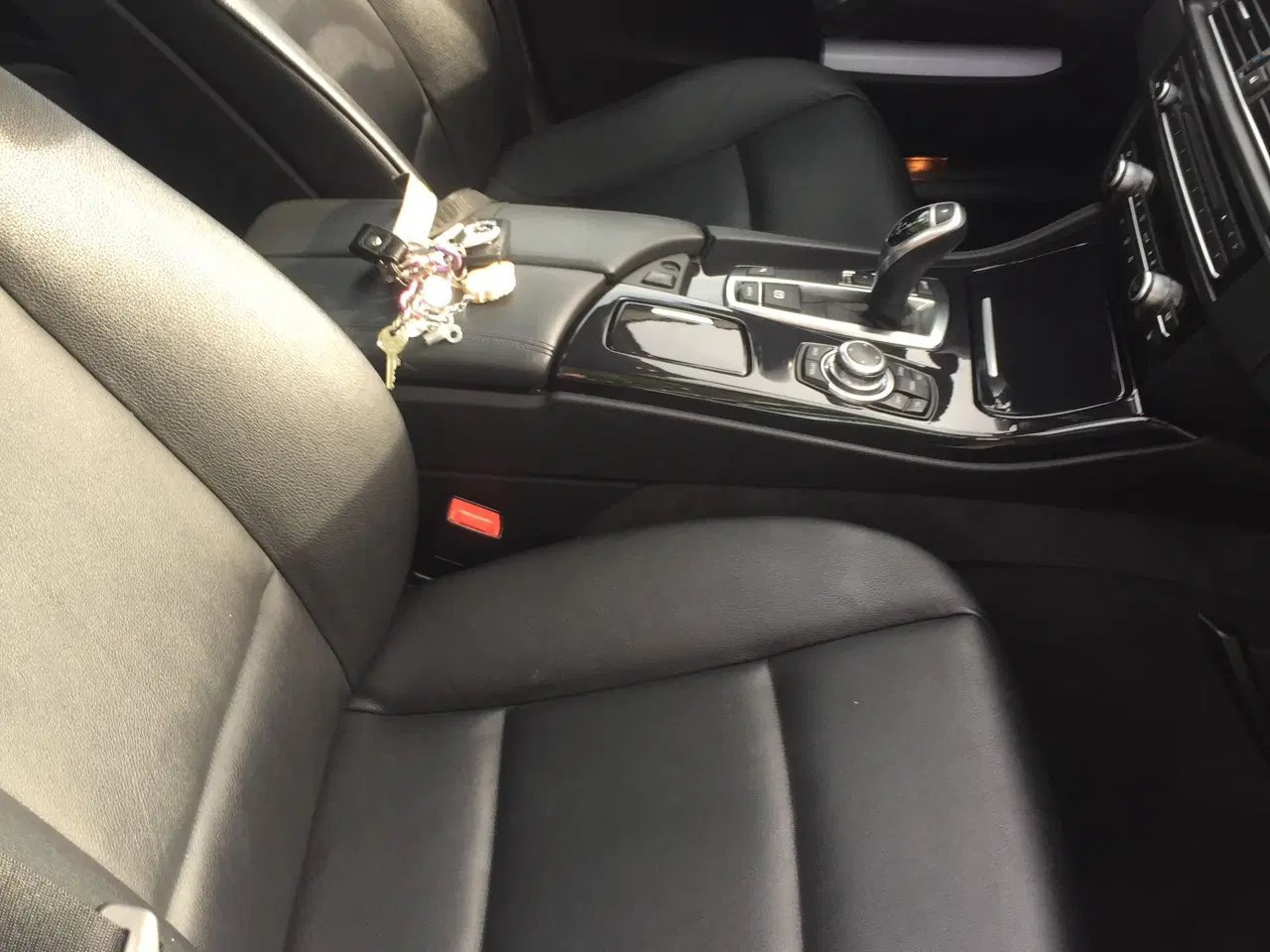 Billede 2 - BMW 520 d Aut. step tronic med paddle shift.