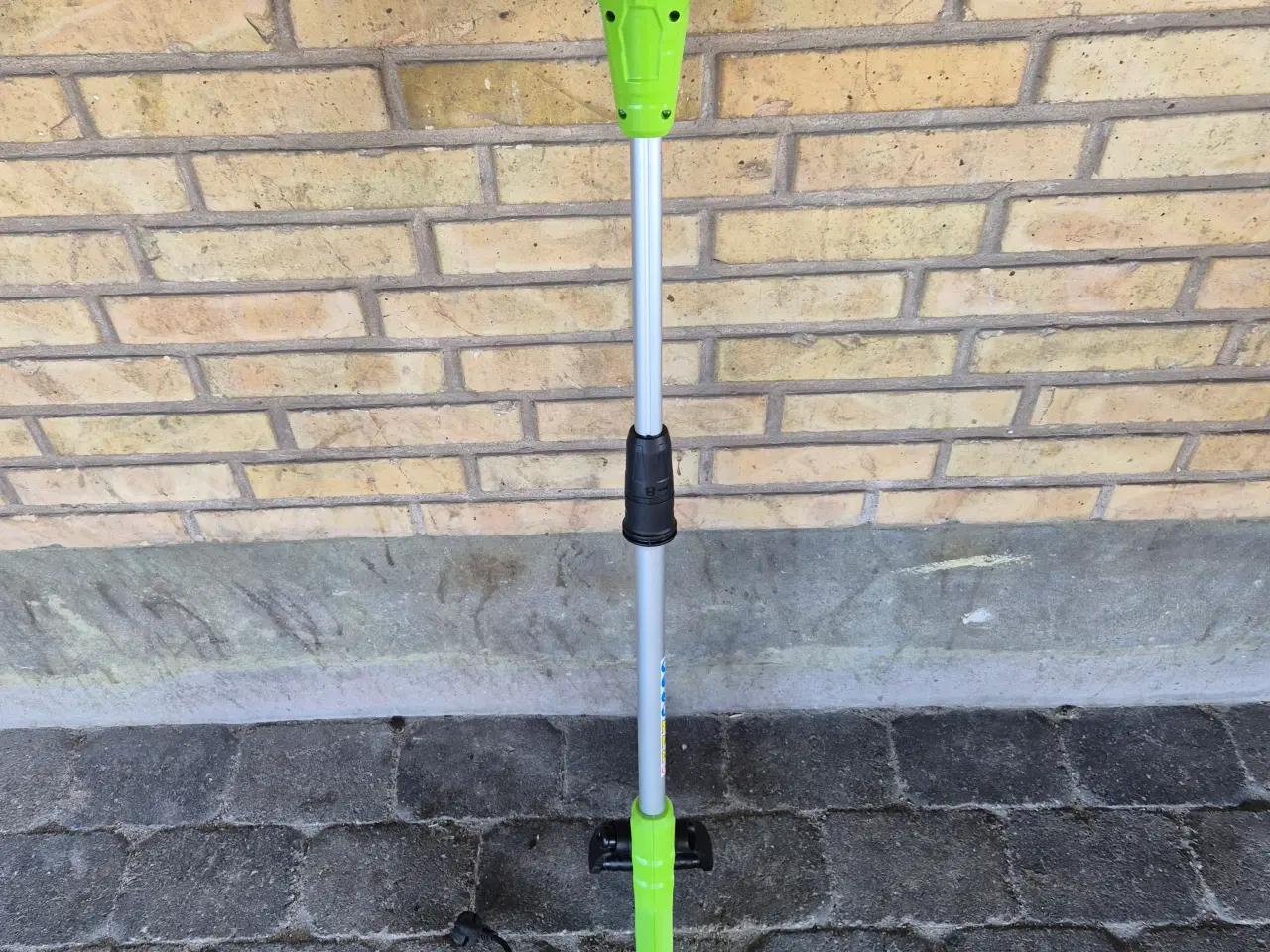 Billede 2 - Garden Ukrudsbørste