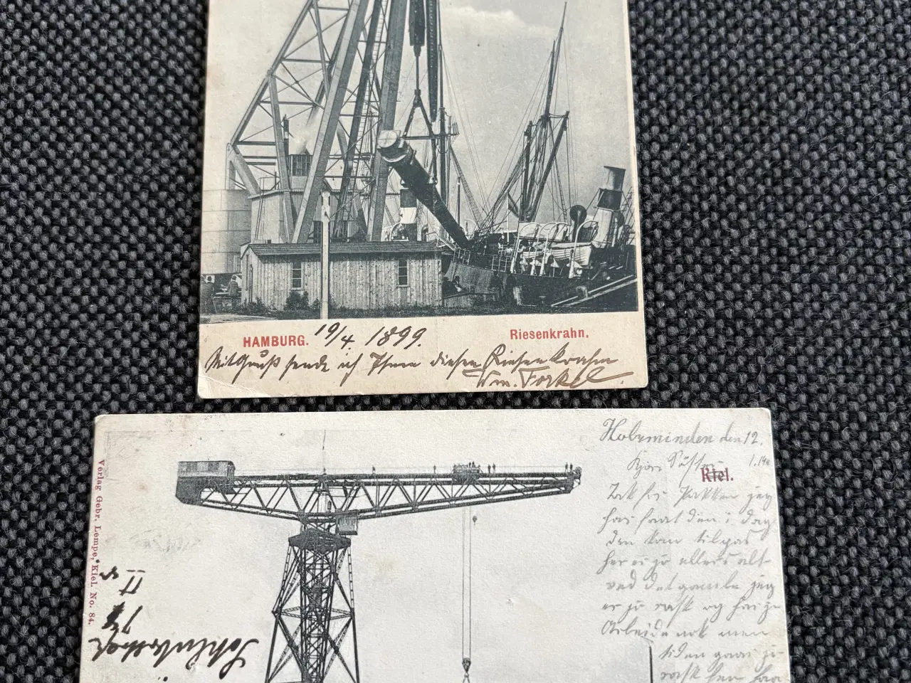 Billede 1 - To gamle tyske post med kæmpekraner