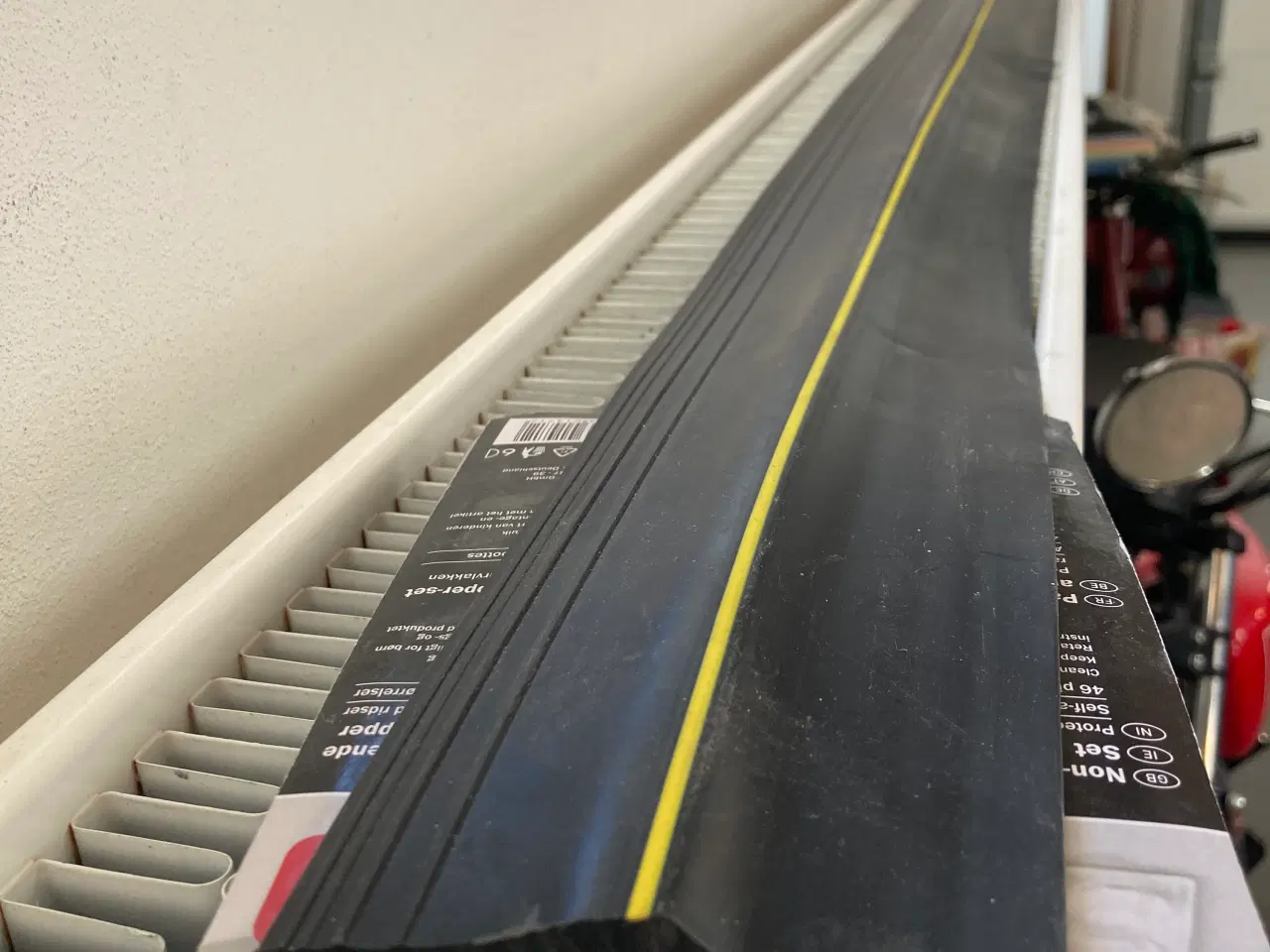 Billede 2 - Bundliste til garage port