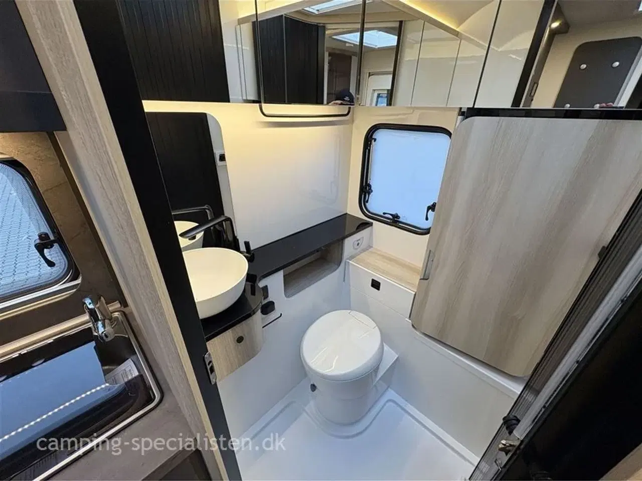 Billede 9 - 2026 - Hobby De Luxe 460 SL 2026 Hobby De Luxe 460 SL DK LINE - Kan ses nu hos Camping-Specialisten.dk