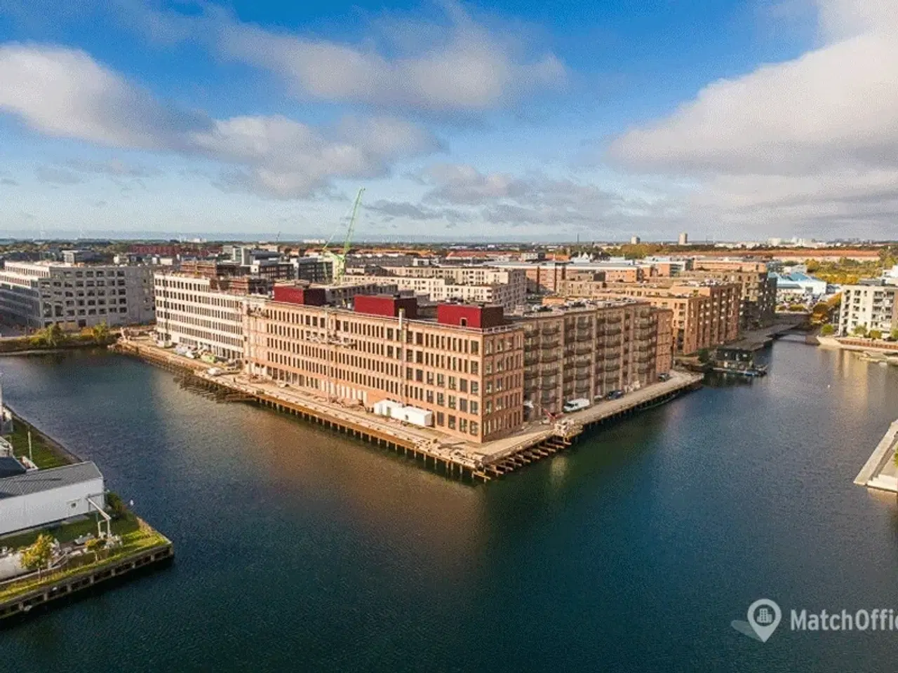 Billede 1 - 5.166 m² KONTOR MED VANDUDSIGT. FÆLLES KANTINE OG MØDECENTER!