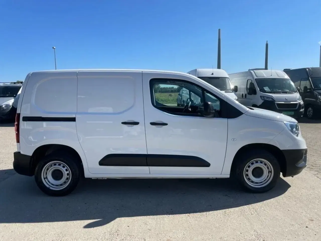 Billede 5 - Opel Combo 1,5 D 102 Enjoy+ L1V1