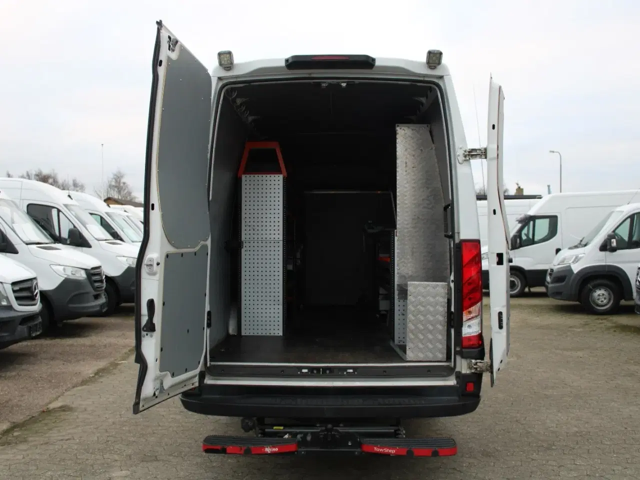 Billede 13 - Iveco Daily 3,0 35C18 16m³ Van AG8