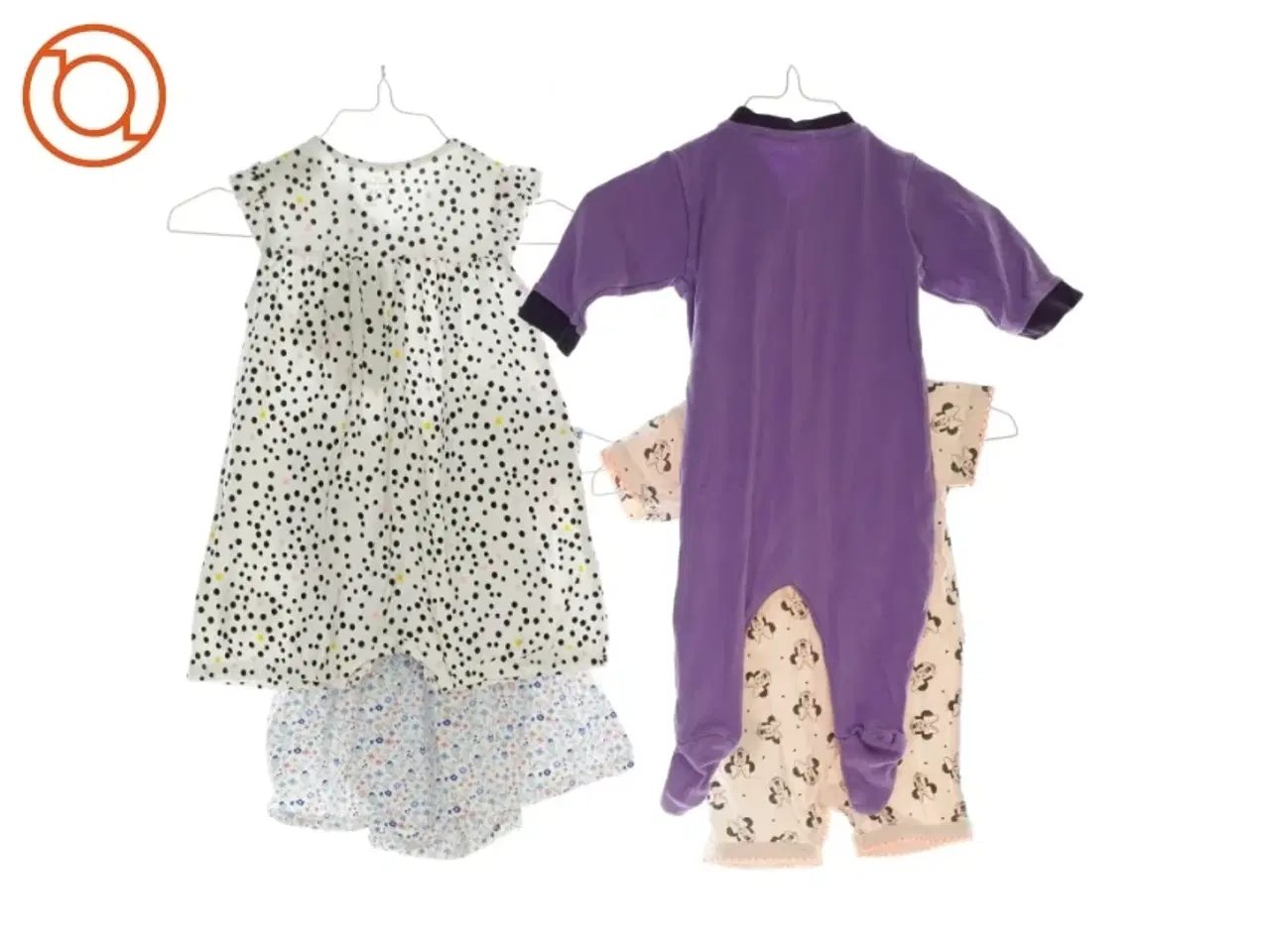 Billede 2 - Heldragter 2 styks samt kjoler med bodystocking indeni (str. 56-62)