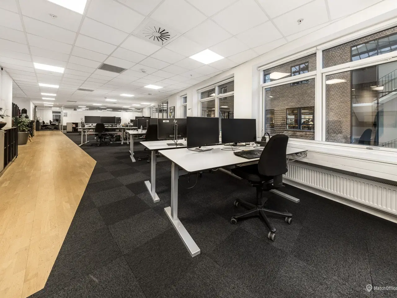 Billede 7 - Unikt kontor lige ved Valby Station med plads til mange medarbejdere