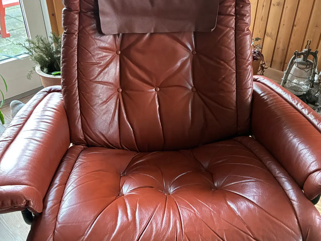 Billede 1 - Stressless recliner i rødt okselæder - fra 1980'er