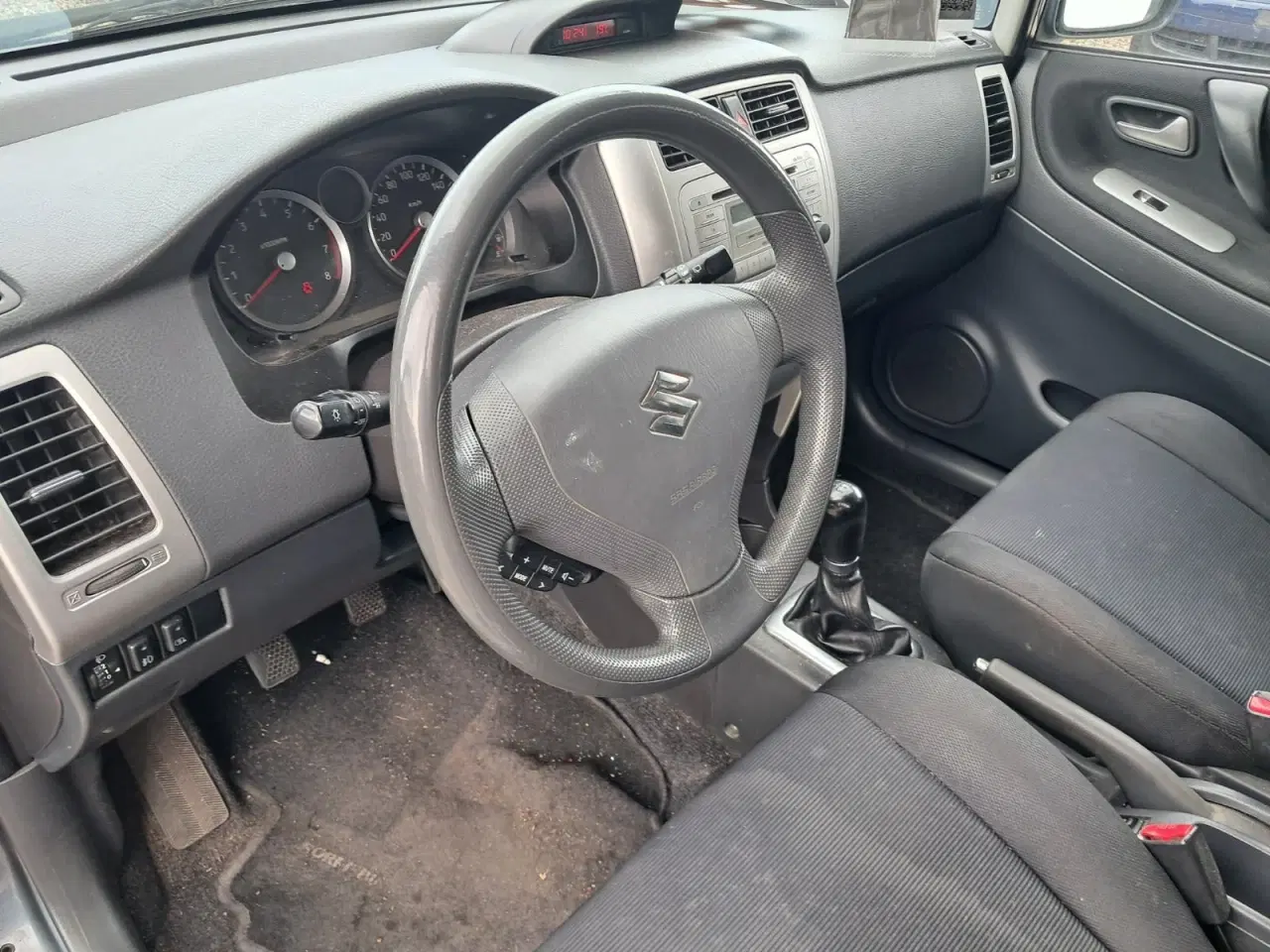 Billede 10 - Suzuki Liana 1,6 