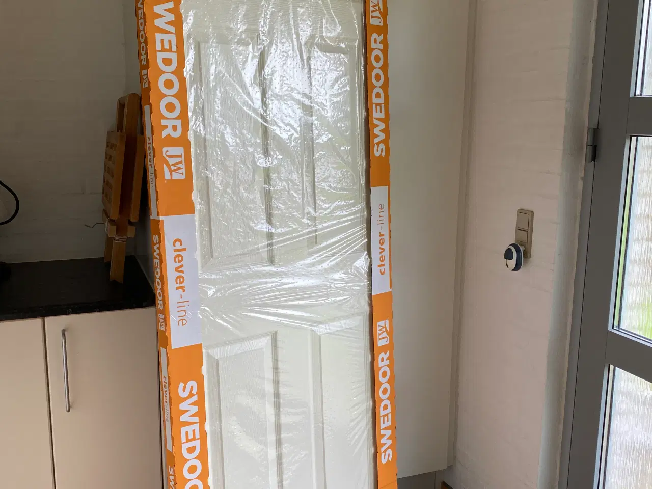 Billede 1 - Hvid dørblad SWEDOOR kan afhentes hos sælger.