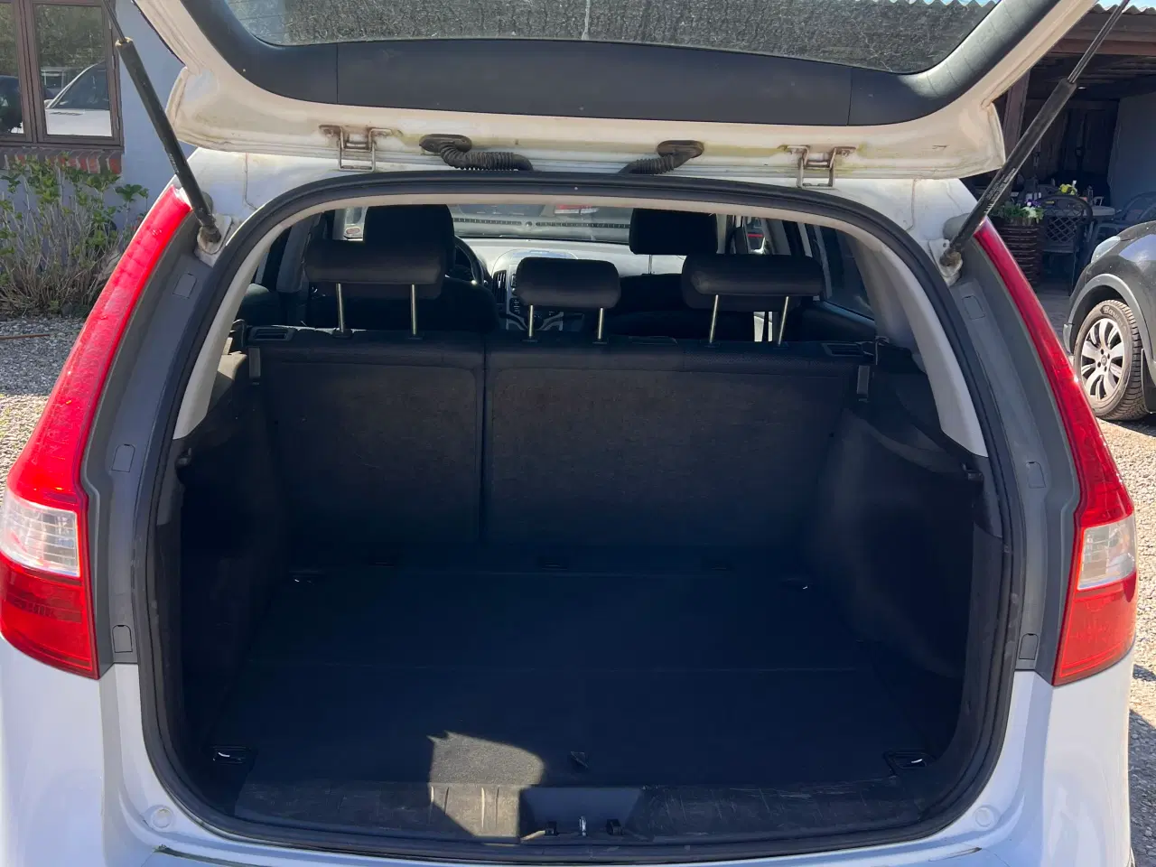 Billede 9 - Billig Hyundai I 30CW 1,6