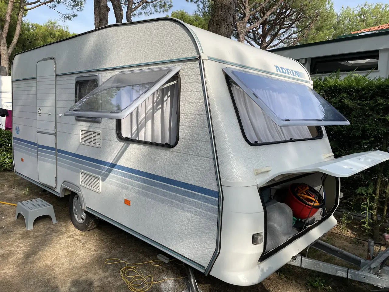 Billede 2 - Adria Altea 430DD - Står i Italien