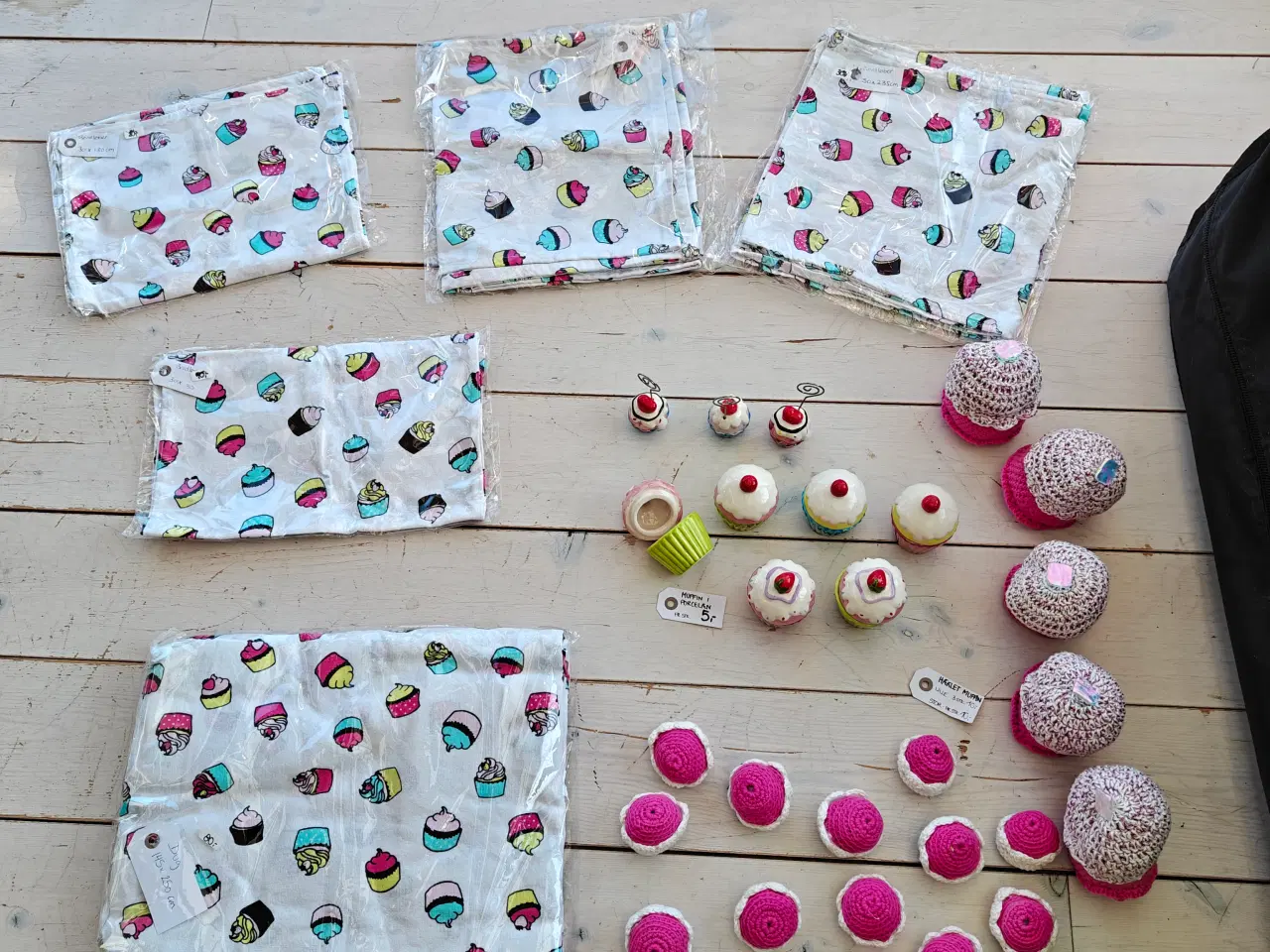 Billede 1 - Cupcake / muffins borddug+ pynteting