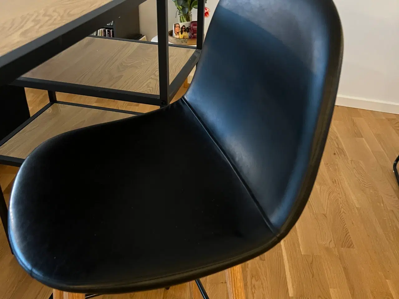 Billede 4 - Højbord m stol