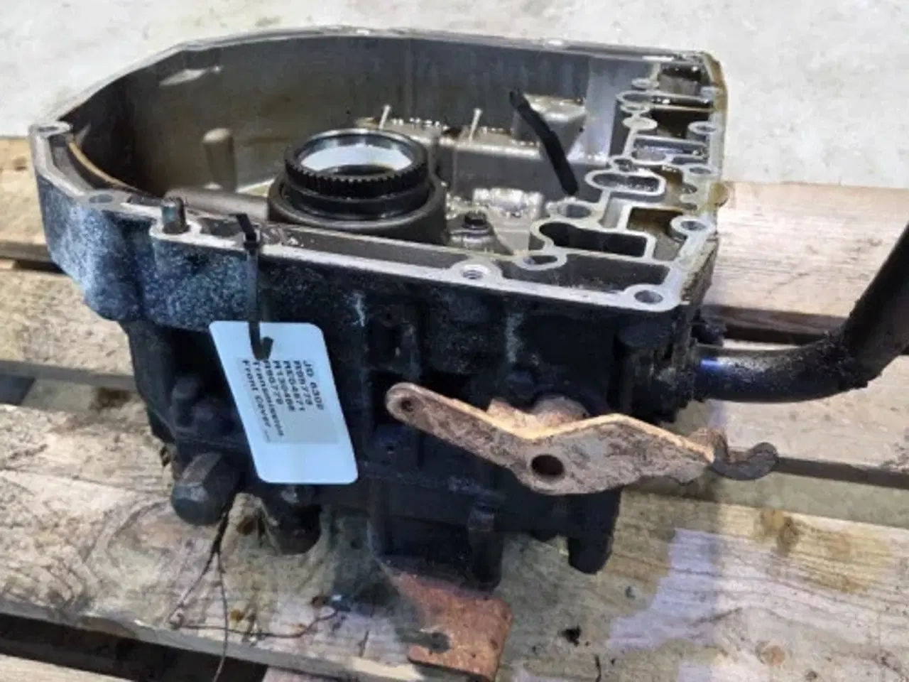 Billede 14 - John Deere 6300 Dæksel R95778