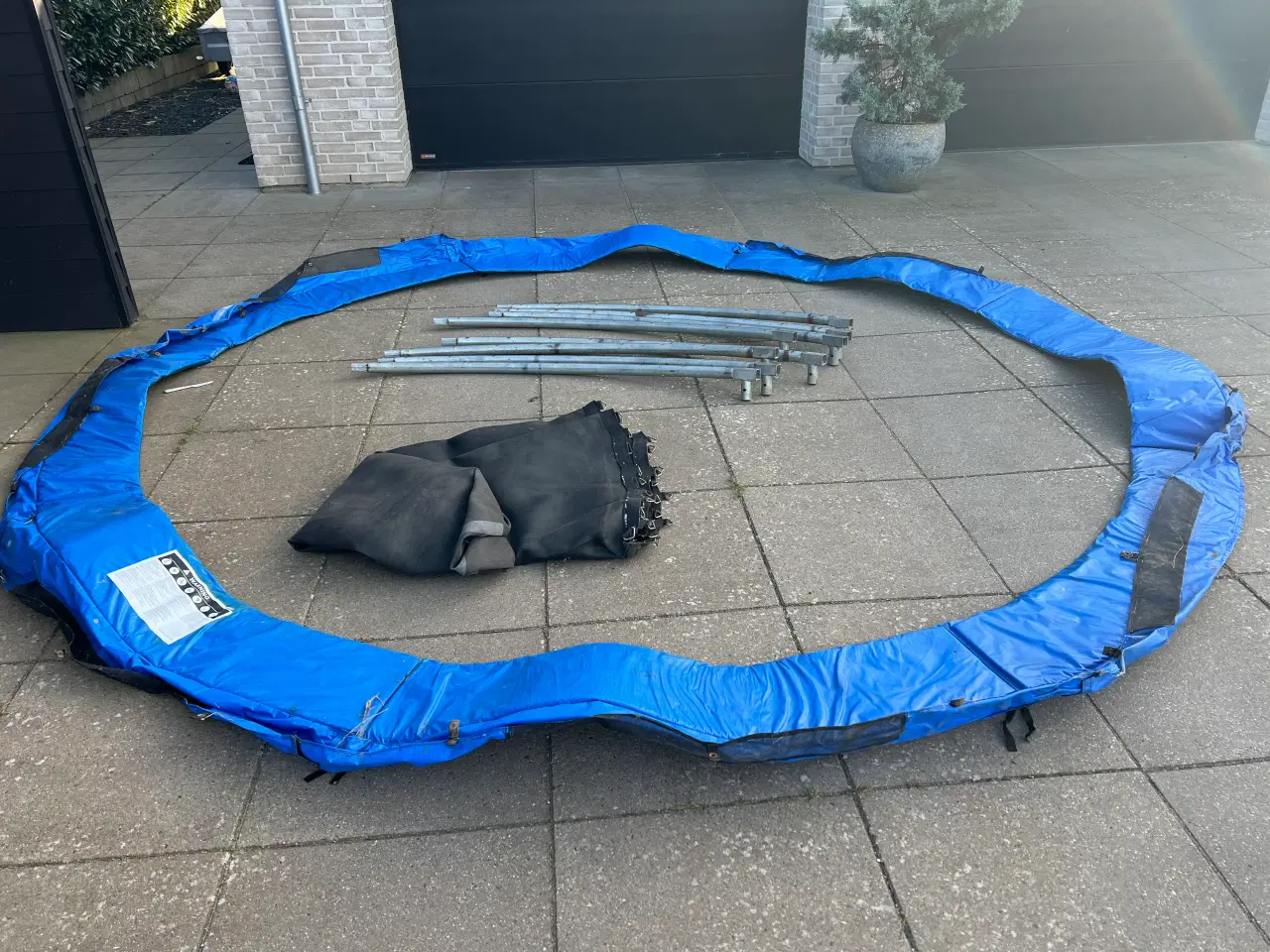 Billede 1 - Nedgravningstrampolin ca ø4m