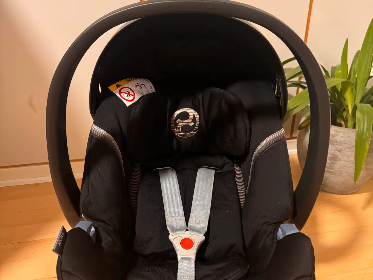 Billede 2 - Autostol – brugt men i pæn stand • Klar til hurtig