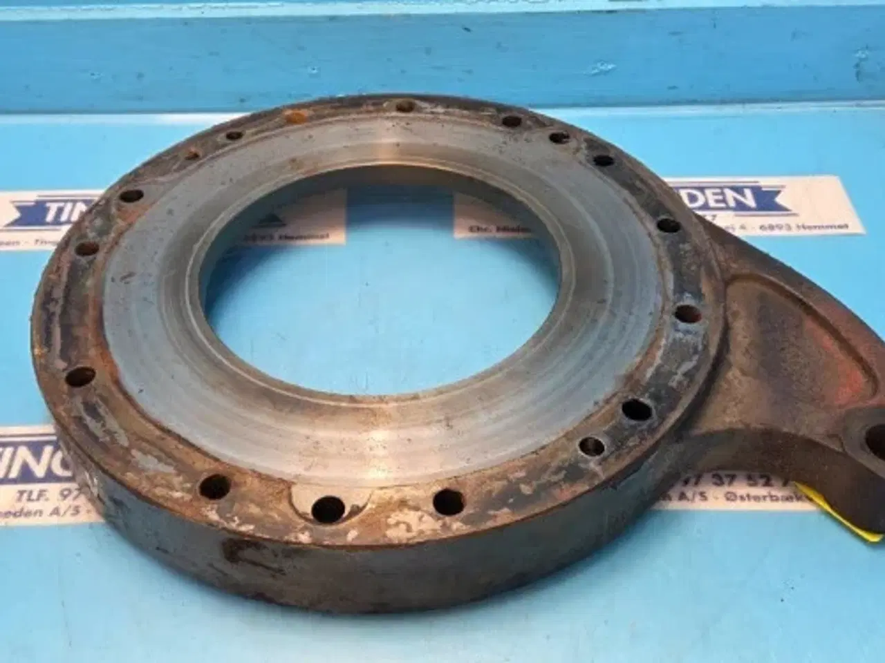 Billede 11 - New Holland TM115 Afstandsstykke L  5152348