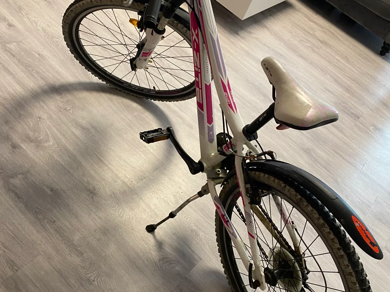 Billede 1 - Børne cykel 