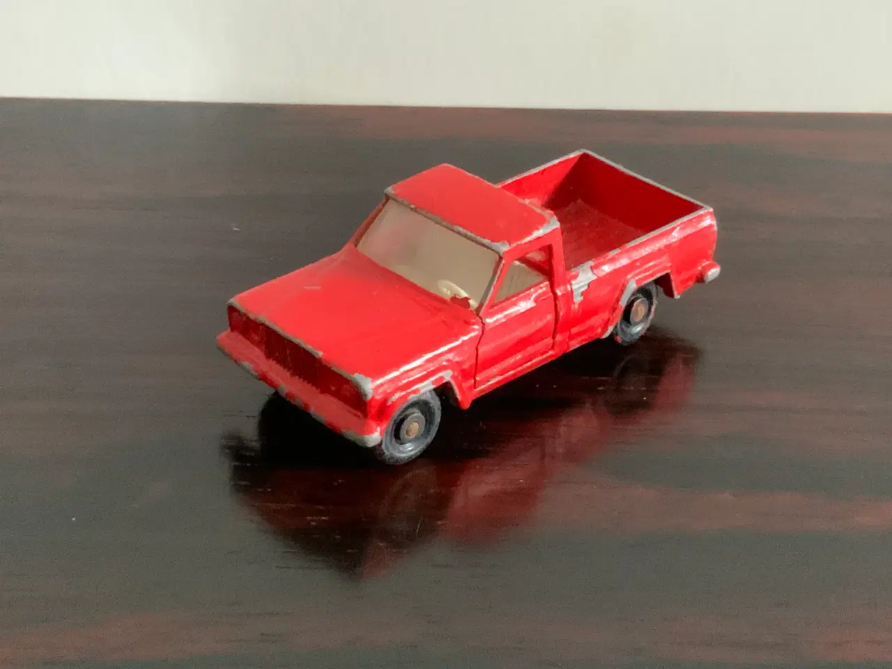 Billede 2 - Matchbox No. 71 Jeep Gladiator Pickup Truck 