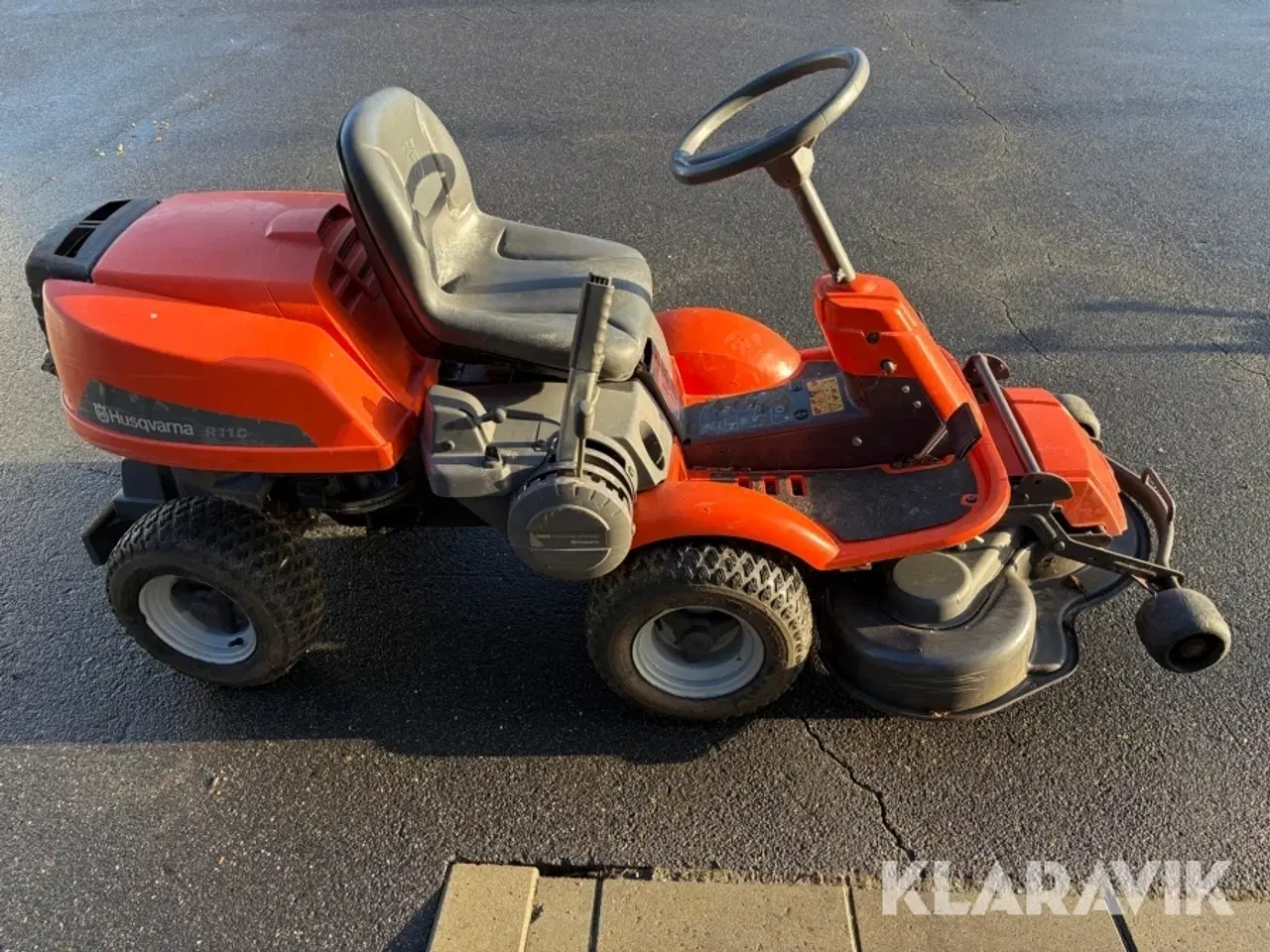 Billede 5 - Græsslåmaskine Husquarna R11C