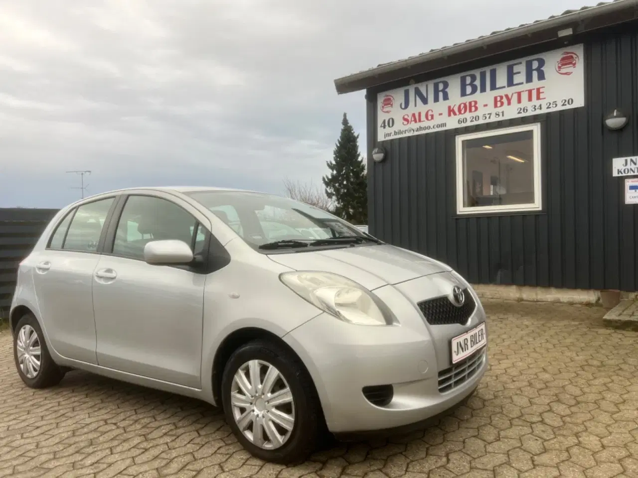 Billede 2 - Toyota Yaris 1,3 Sol